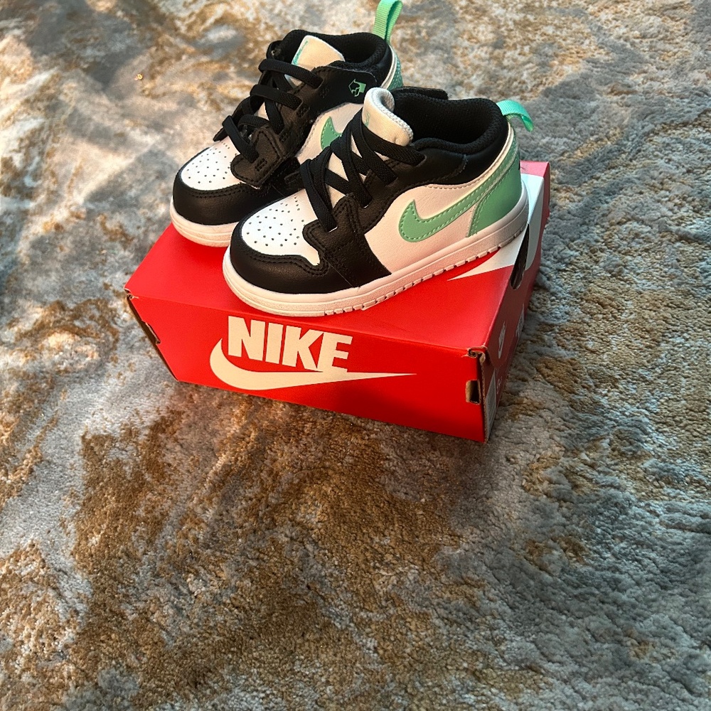 Toddler Nike Jordan 1